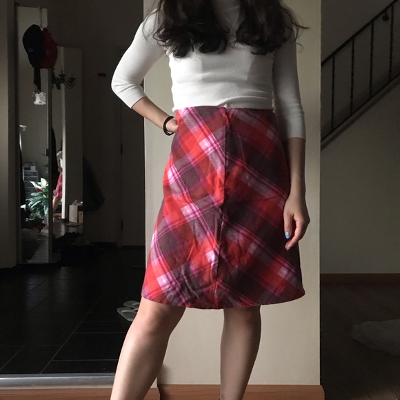 Pink and purple plaid skirt